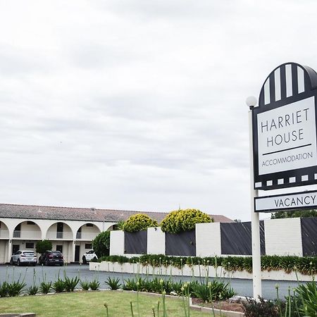 Мотель Harriet House Тьюмут Экстерьер фото
